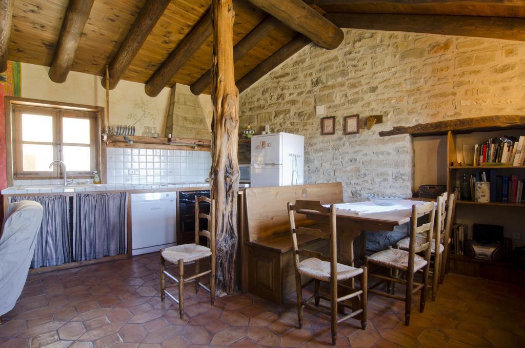 Casa Mur De Alujan Tierrantona Zimmer foto